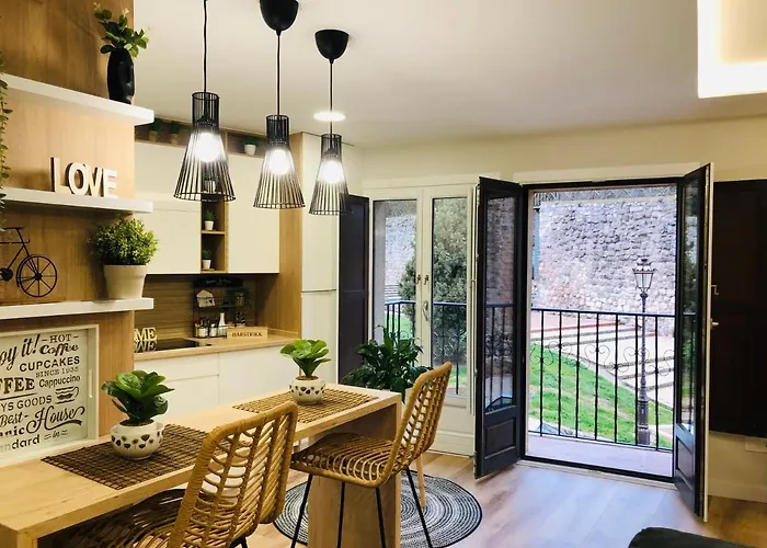 El Capricho Del Arco_apartamentos Catedral *